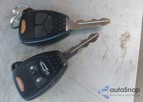 2006 Jeep Liberty Limited Edition from USA, damaged, VIN 1J4GL58K06W178774